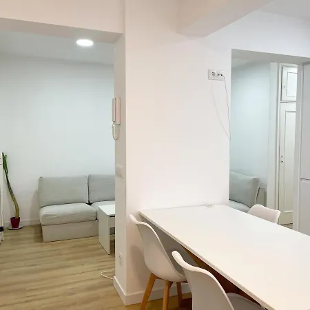 Nuevo En El Centro - 4 * ヴィーゴ